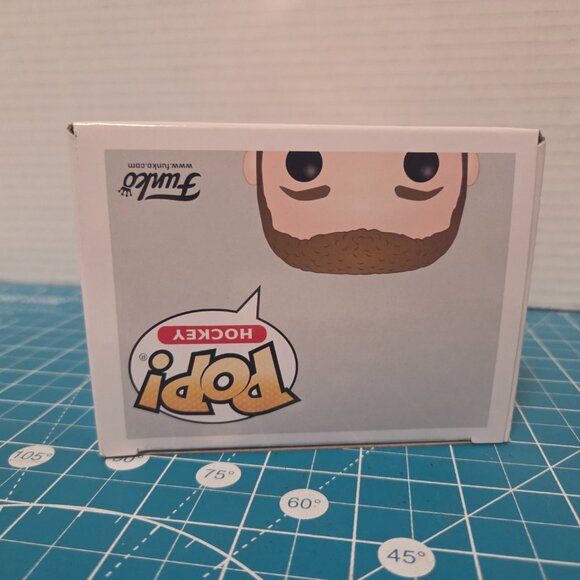 Funko POP NHL Hockey Chicago Black Hawks Bobby Hull 66 Vinyl Figure - Picture 6 of 6